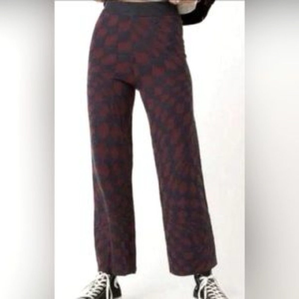 Daydreamer Maroon Geometric Checkered Wave Knit Pants size Large
